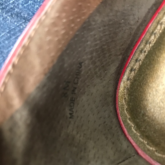 Linea Paola Shiny Patent RED heels 8 - Picture 15 of 16